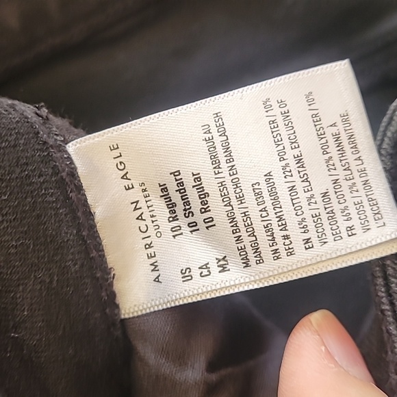 Black American Eagle Jeans - Picture 3 of 4